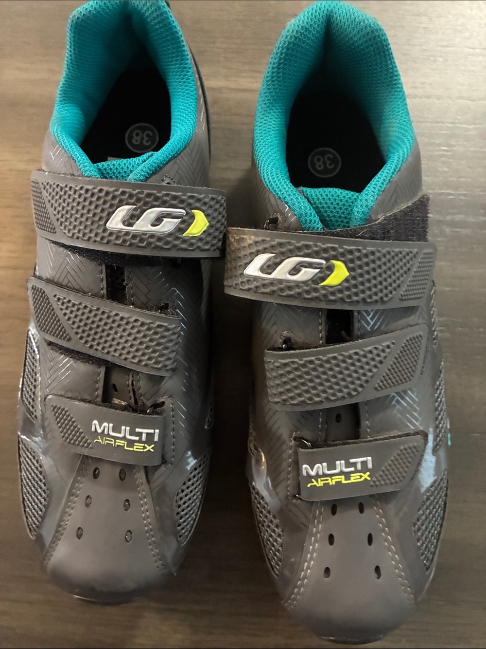LG Men’s Gray Cycling Sneakers with Teal Interior and Yellow Accents